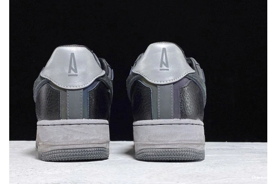 1 CQ1087-001 A Nike Air Low Maniére Ma x Force 1119